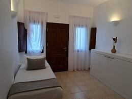 Amerisa Suites & Villa