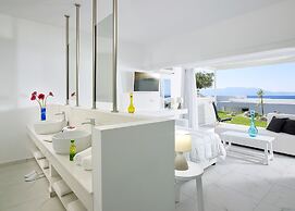 Dimitra Beach Hotel & Suites