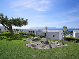 Dimitra Beach Hotel & Suites