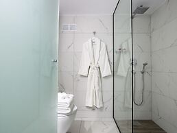 Dimitra Beach Hotel & Suites