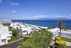 Dimitra Beach Hotel & Suites