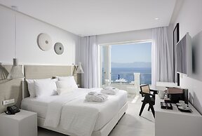 Dimitra Beach Hotel & Suites