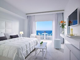 Dimitra Beach Hotel & Suites