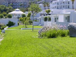Dimitra Beach Hotel & Suites