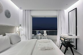 Dimitra Beach Hotel & Suites