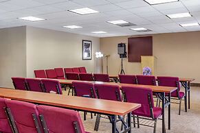 Comfort Suites Clayton - Garner