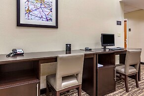 Comfort Suites Clayton - Garner