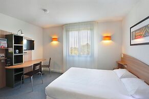 Suite - Home Orleans Saran