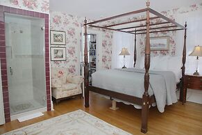 The Bykenhulle House