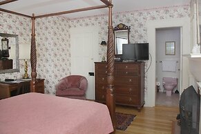 The Bykenhulle House