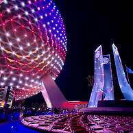 The Point Hotel & Suites