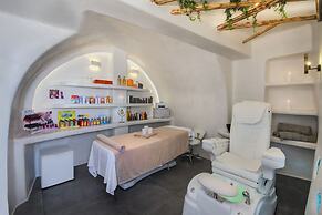 Athina Luxury Suites