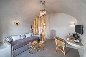 Athina Luxury Suites