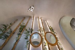 Athina Luxury Suites