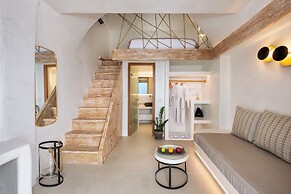 Athina Luxury Suites