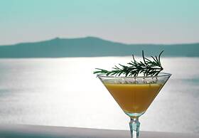 Athina Luxury Suites