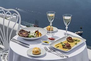 Athina Luxury Suites