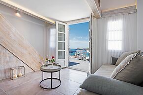 Athina Luxury Suites