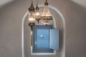 Athina Luxury Suites