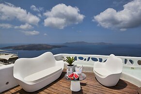 Athina Luxury Suites