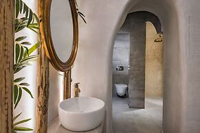 Athina Luxury Suites