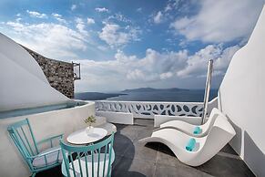Athina Luxury Suites