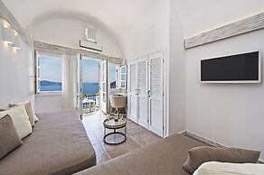 Athina Luxury Suites
