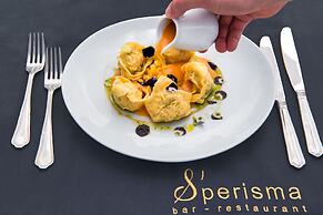 Athina Luxury Suites