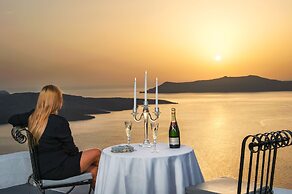 Athina Luxury Suites