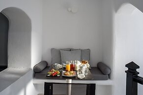 Nefeles Luxury Suites