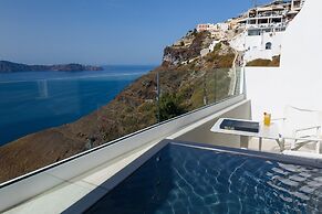 Nefeles Luxury Suites