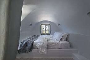 Nefeles Luxury Suites