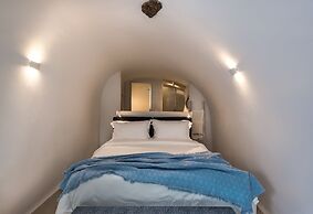 Nefeles Luxury Suites