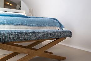 Nefeles Luxury Suites