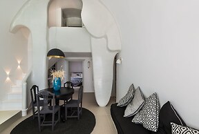 Nefeles Luxury Suites