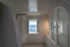 Nefeles Luxury Suites