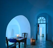 Nefeles Luxury Suites