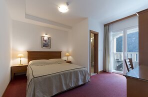 Hotel Villa Dvor