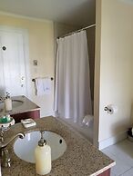 Benjamin F. Packard House