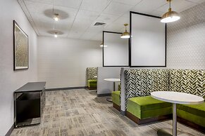 Hampton Inn & Suites Coeur d' Alene