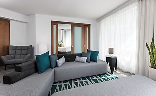 Warwick Le Crystal - Montréal