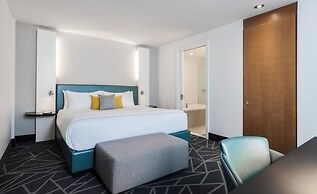 Warwick Le Crystal - Montréal