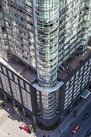 Warwick Le Crystal - Montréal