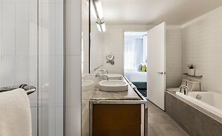 Warwick Le Crystal - Montréal