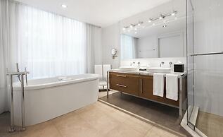 Warwick Le Crystal - Montréal