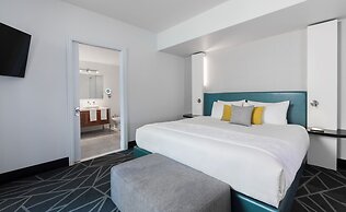 Warwick Le Crystal - Montréal