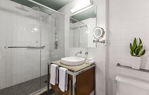 Warwick Le Crystal - Montréal