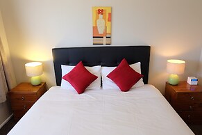 Castles Motel and Driftwood Motel