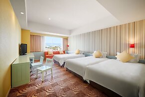 HOTEL UNIVERSAL PORT