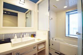 HOTEL UNIVERSAL PORT